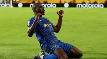 كوليبالي يعزو تطور أدائه في الملعب إلى توجيهات إنزاجي